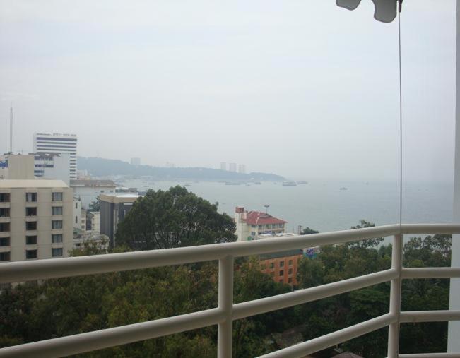Appartement Joy Shop At View Talay 6 à Pattaya Extérieur photo
